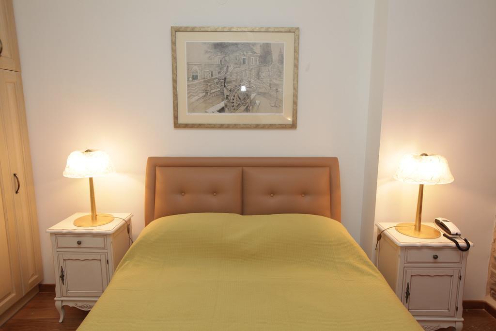Avgerinos Hotel Kampochora  Quarto foto