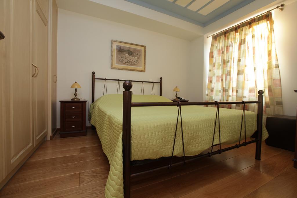 Avgerinos Hotel Kampochora  Quarto foto